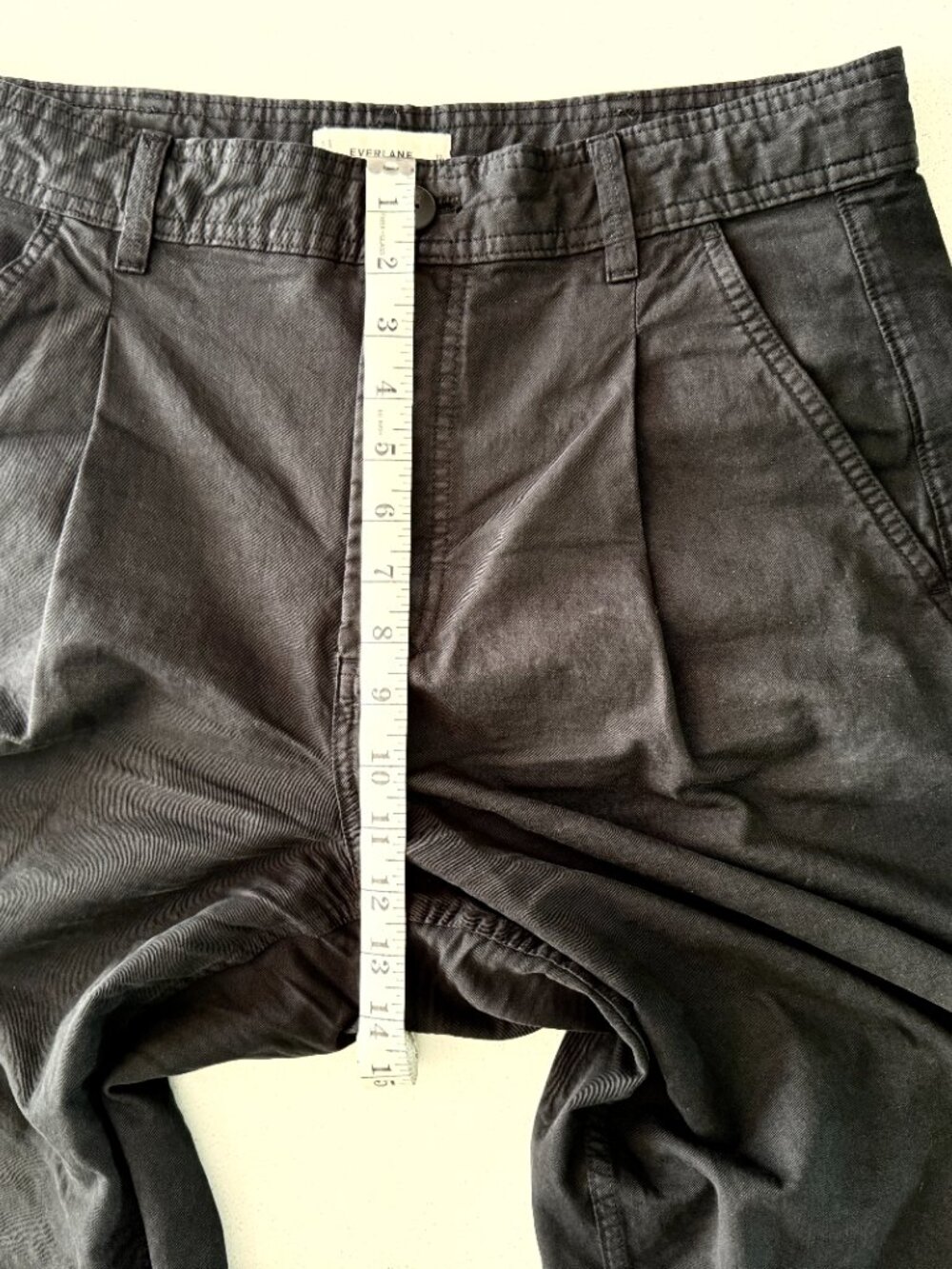 Everlane Everywhere Pants, Black, Size 12 - Picture 5 of 11